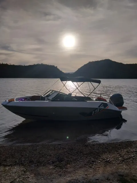 🚤 VENTURA 195 NEW COMFORT 2025 — APENAS 12H DE USO!
