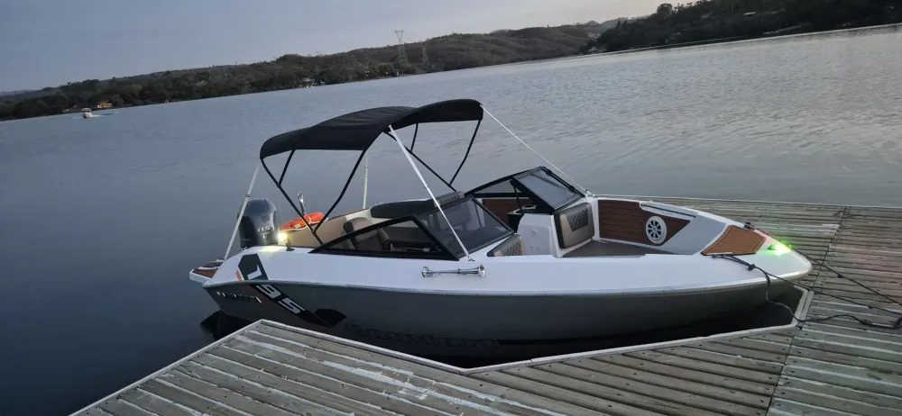 🚤 VENTURA 195 NEW COMFORT 2025 — APENAS 12H DE USO! — foto 2